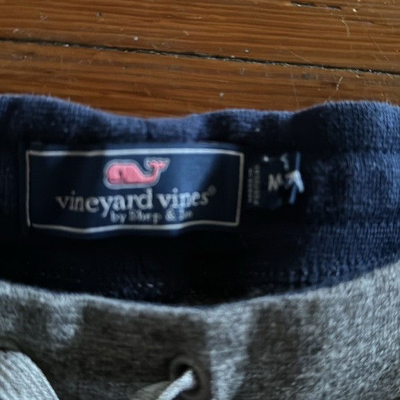 Vineyard vines pants - Picture 5 of 6
